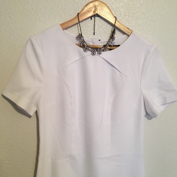 Banana Republic Dress 👗 - Picture 2 of 6